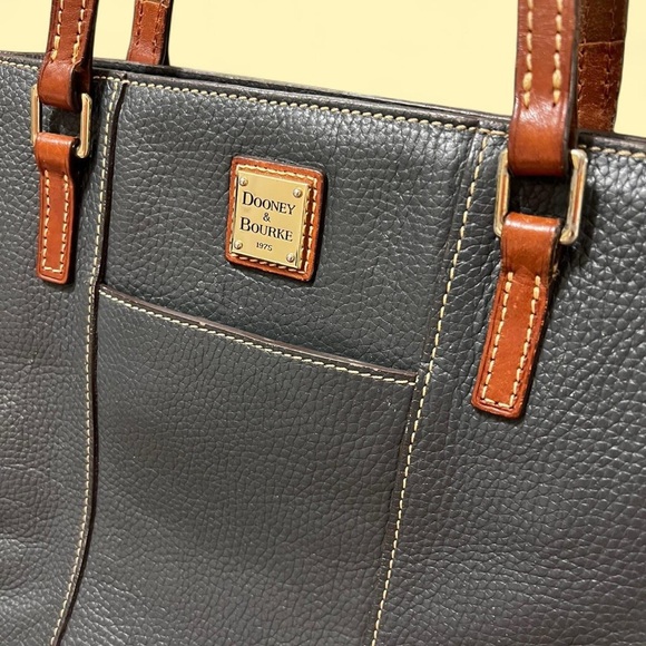 Dooney & Bourke Lexington - Picture 2 of 8